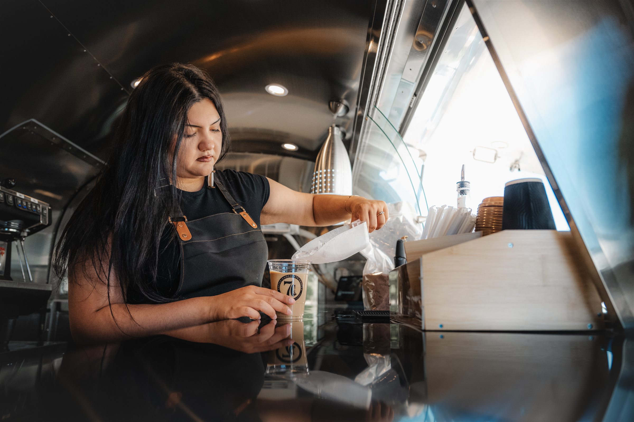04 / At the coffee bar